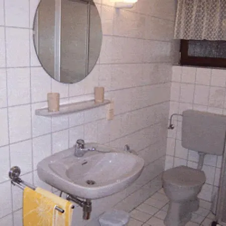 Eifel-ferienwohnungen-fuhrmann-haus-brunnenstrasse-wohnung-brunnenstube Apartment *