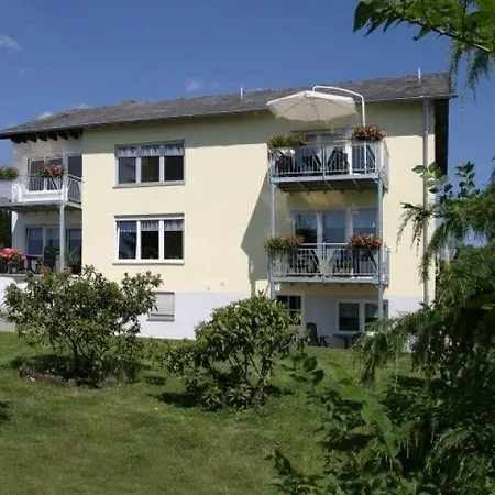 Apartment Eifel-ferienwohnungen-fuhrmann-haus-brunnenstrasse-wohnung-brunnenstube